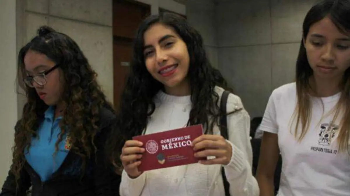 becas amlo estudiantes benito juarez